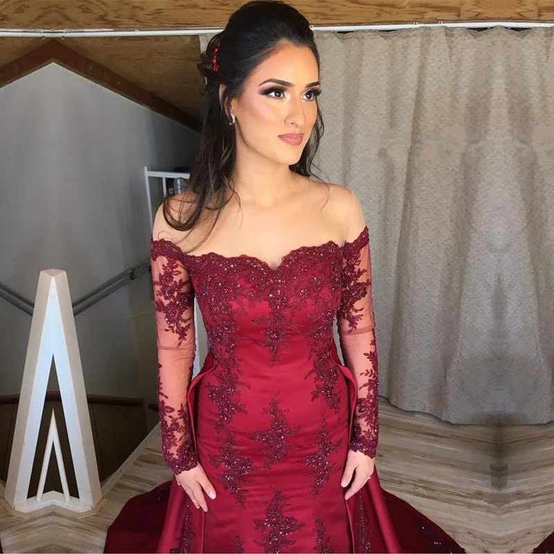 Sexy Off Shoulder Long Sleeves Burgundy Mermaid Evening Dresses Lace Appliques Off-the-shoulder Chic Trendy